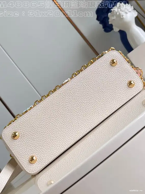 WIS LOUIS BB-31.5*20*11CM CAPUCINES VUITTON 0424